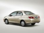 Honda Fit Aria 2005 года